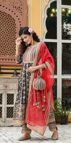 Handcrafted Jaipur Print Anarkali Kurti Set with Pants & Gota Potli