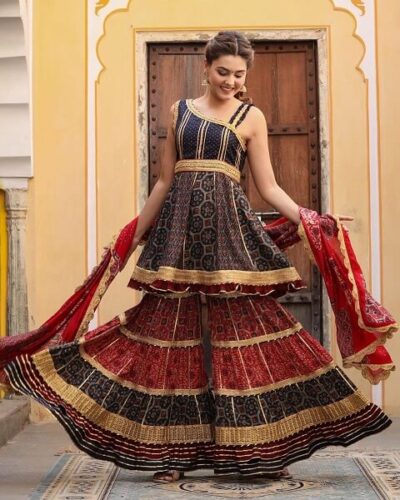 Fusion Bandhani Print Sharara Set with Gota Potli - Image 3