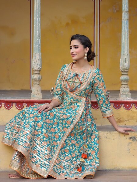 Kurtas | Cotton Straight Floral Kurtia | Freeup